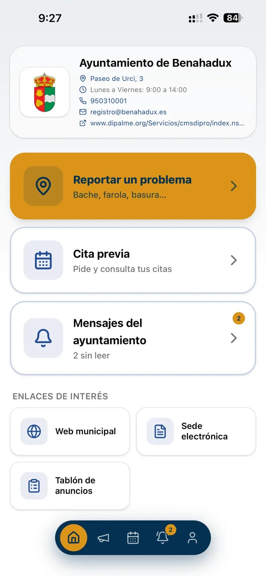 Pantalla de inicio da app en Benahadux: informar dun problema, cita previa e mensaxes do Concello.